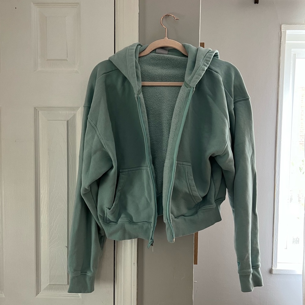 Aritzia TNA teal crop zip up boyfriend hoodie